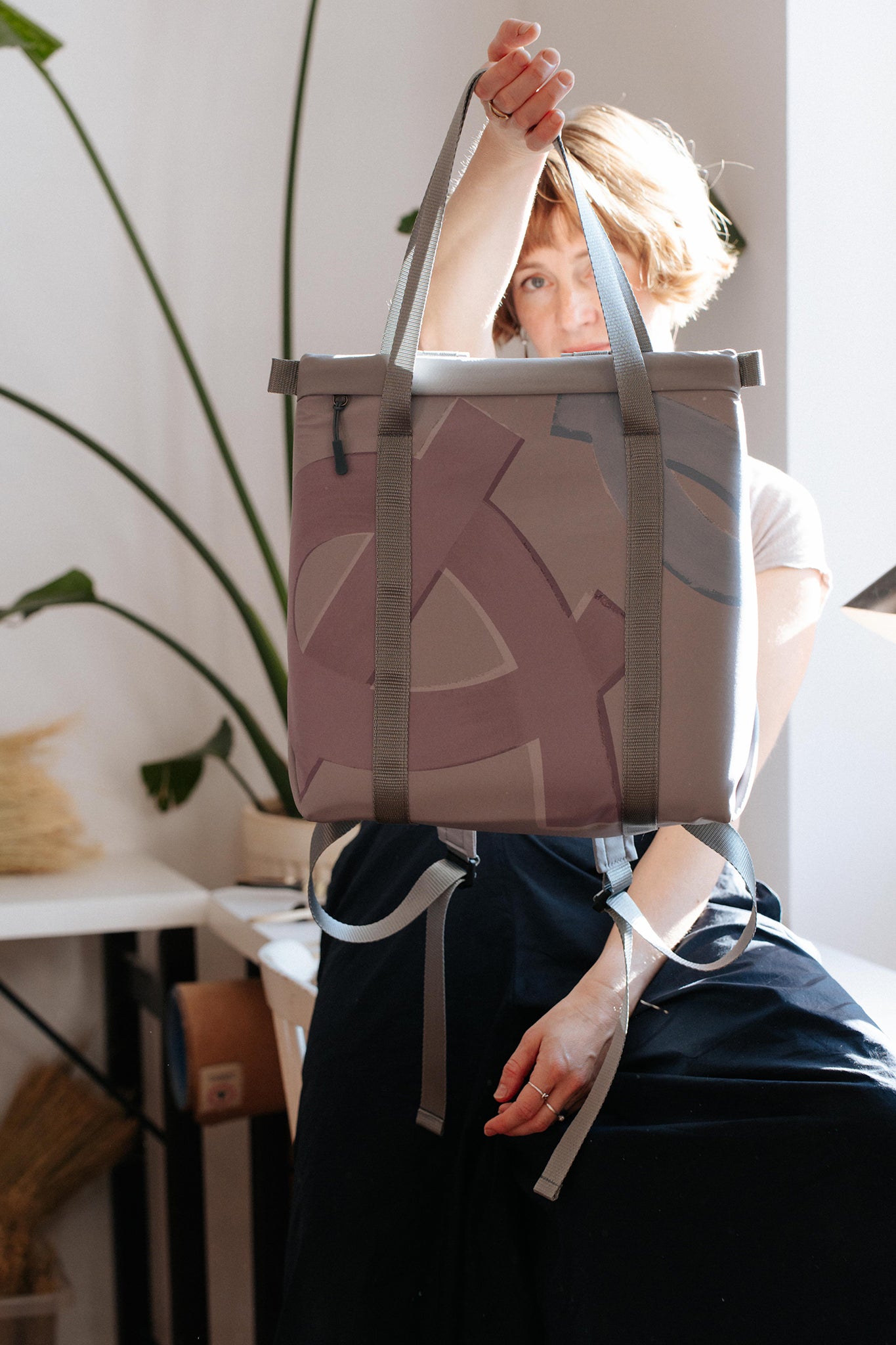 Groomy Grey MINIMÁL hátizsák - PIKURA Limited Edition