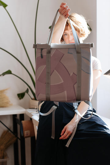 Groomy Grey MINIMÁL hátizsák - PIKURA Limited Edition