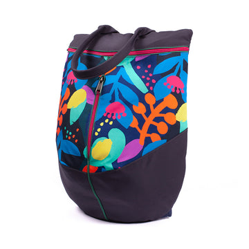 Flowers with bright spots Beetle backpack